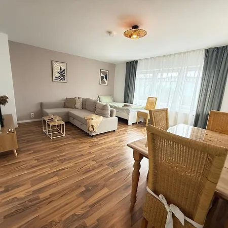 100qm-3 Room-free Privat Parking-wifi-sn Apartament Hanower